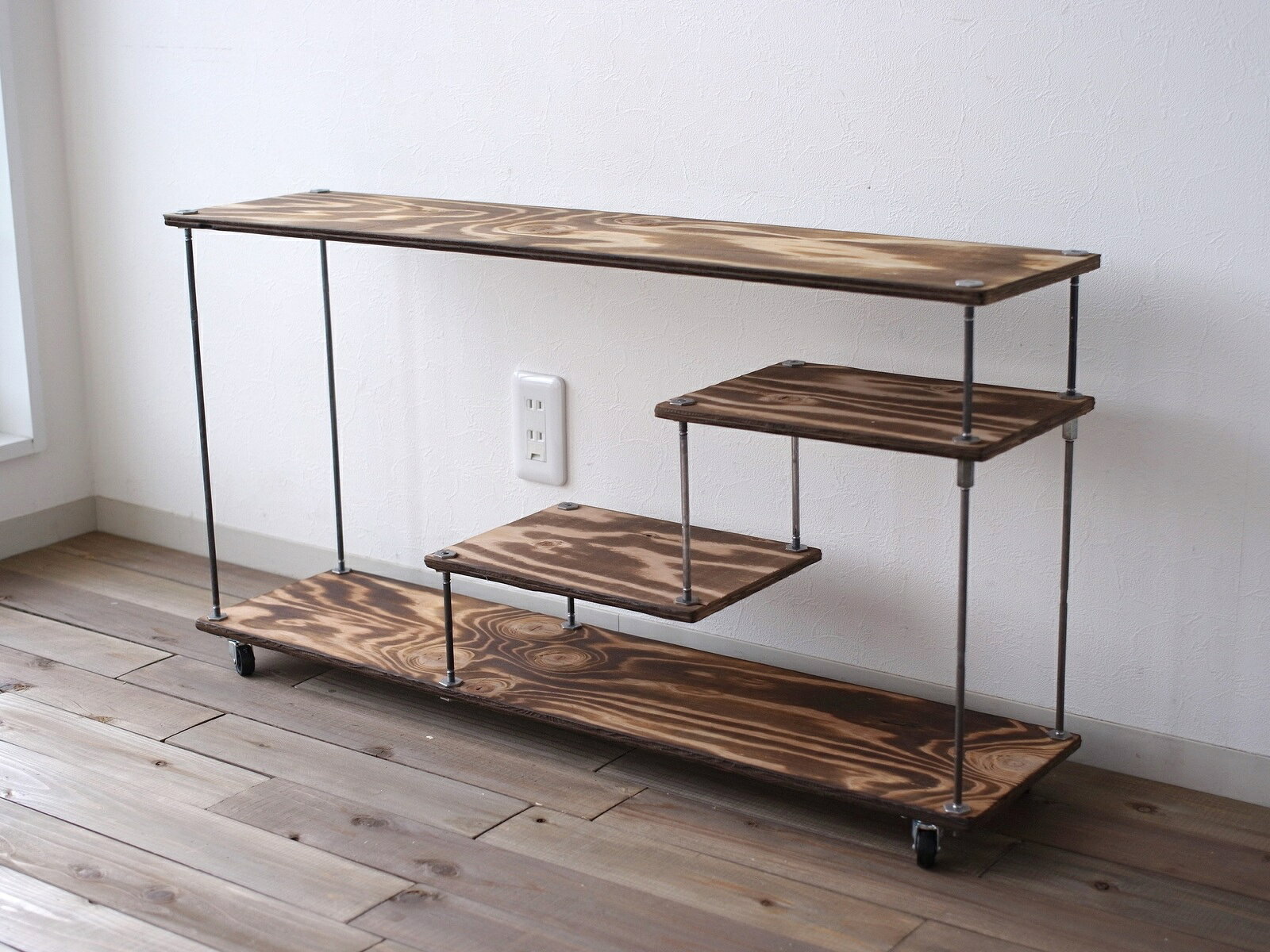 wood iron shelf 470*910*225〈ブラウン〉アイアン 棚 ラック シェルフ ウッド 鉄 木 収納棚 アンティーク インダストリアル オープンラック 両面棚 段違い棚 観葉植物 ディスプレイ TV台 テレビ台 ローボード テレビボード 茶色 オープンシェルフ