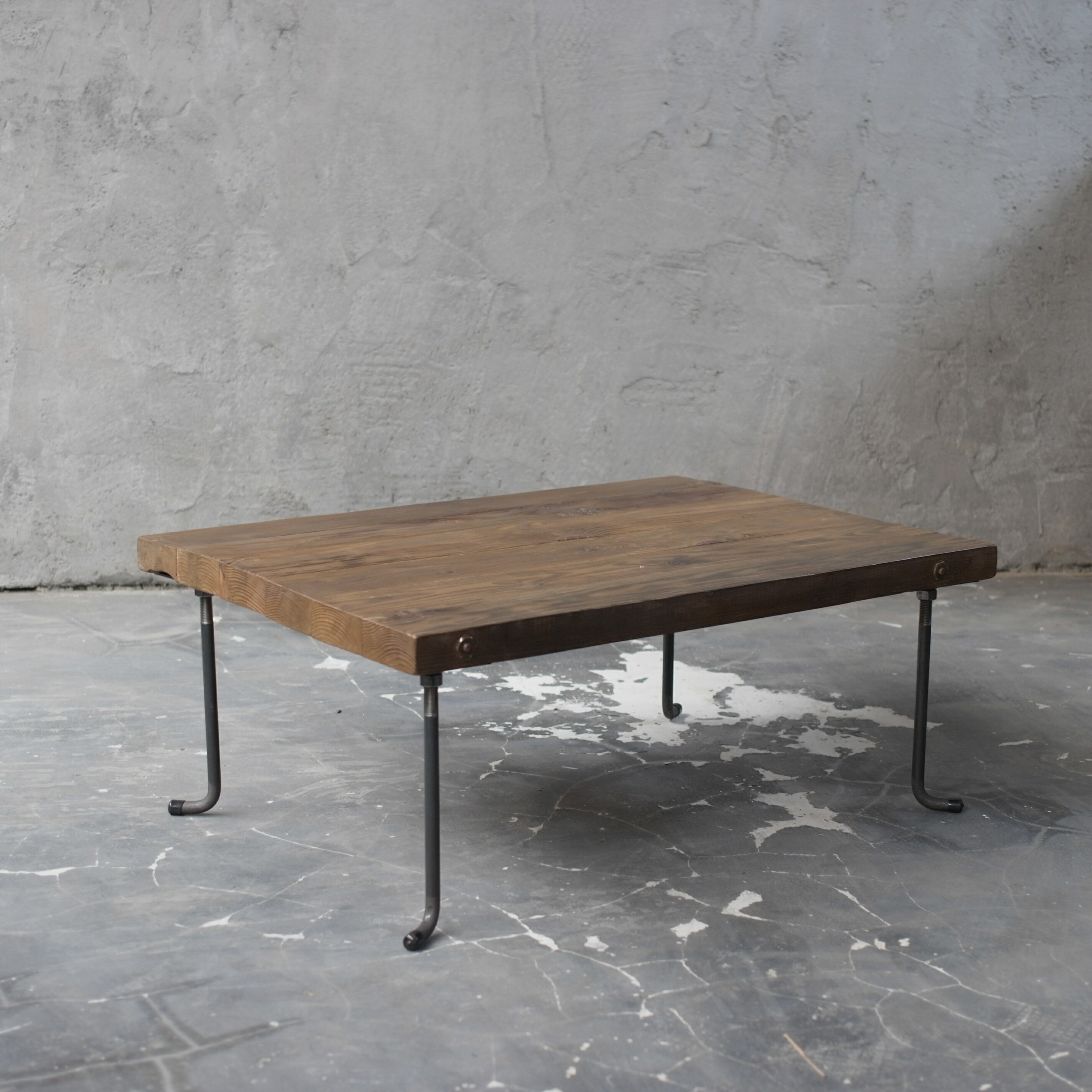 Rakuten - 【現品販売】wood iron table 34.5*86.5*60 tab46 アイアン 鉄製脚 鉄脚 ローテーブル 木製 机 一人暮らし テーブル リビング 長方形 長机 低いテーブル アンティーク ビンテージ おしゃれ シンプル リビング ダイニング 天然木 茶色 ブラウン