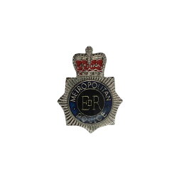 【中古】ロンドン警視庁 ピンズ METROPOLITAN POLICE ピンバッジ ビンバッチ 留め具付き