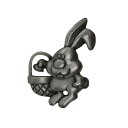 【中古】JONETTE JEWELRY 籠を持ったうさぎ ビンテージ ピンズ ピューター アメリカ 輸入雑貨 ピンバッチ レトロ ピンバッジ アクセサリー
