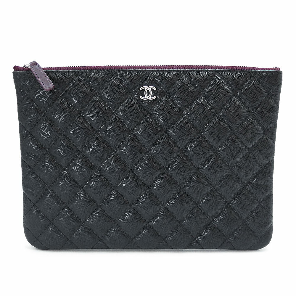 chanelclutchbag.jpg chanelclutchbag.jpg