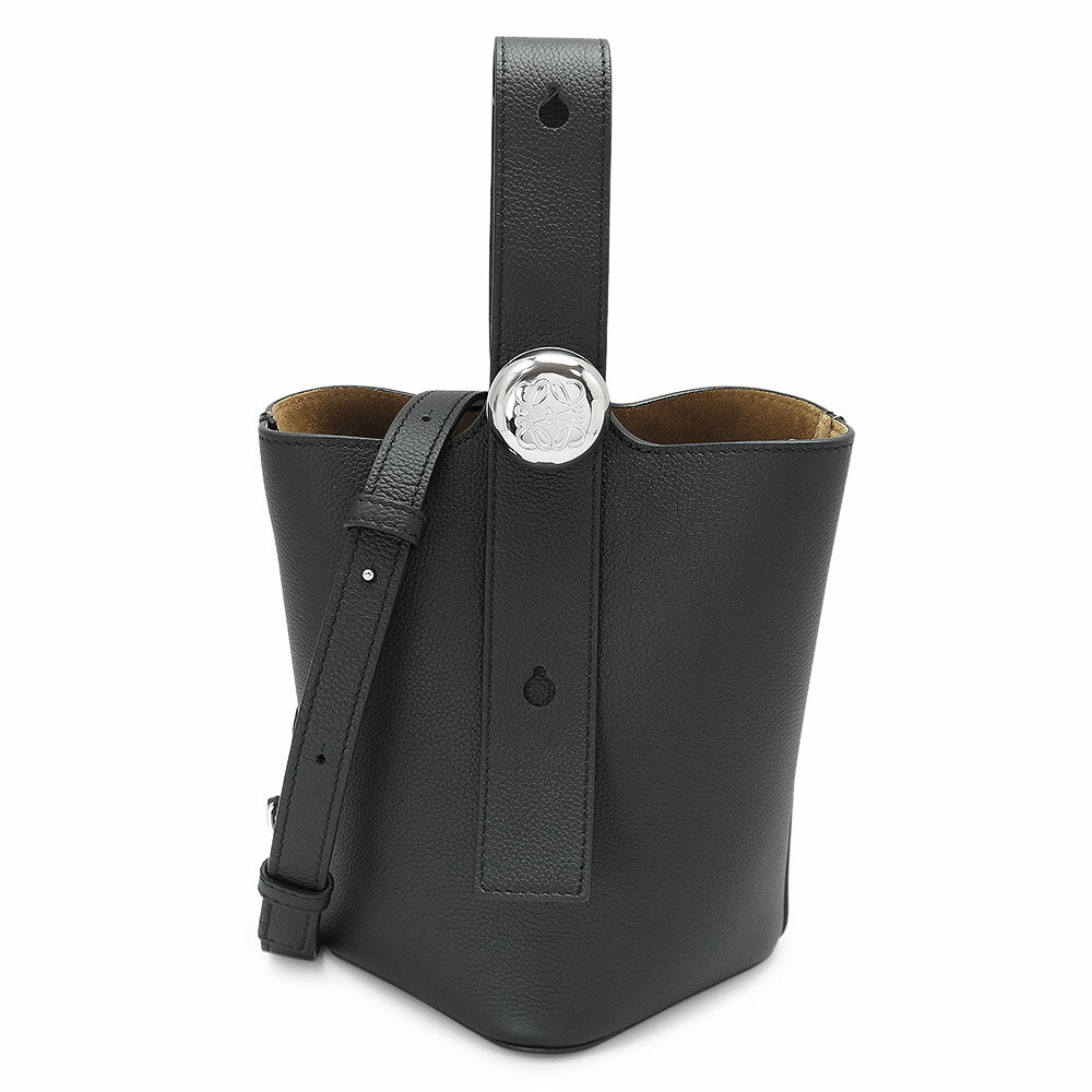lwpebblebucket.jpg lwpebblebucket.jpg