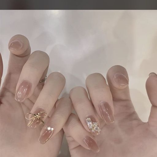 24枚セットだいけいるりいろ弓結びボウ装飾偽の爪とんがり遊園地テーマパークネイル写真を撮る、結婚式..