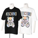 【タイムSALE＆P5倍】モスキーノ／MOSCHINO TEDDY PATCHWORK ”FANTASIA” レディース パッチワーク風ロゴデザイン オーガニックコットン クルーネック 半袖Tシャツ 0707 0441 V2555／NERO BIANCO(ホワイト)