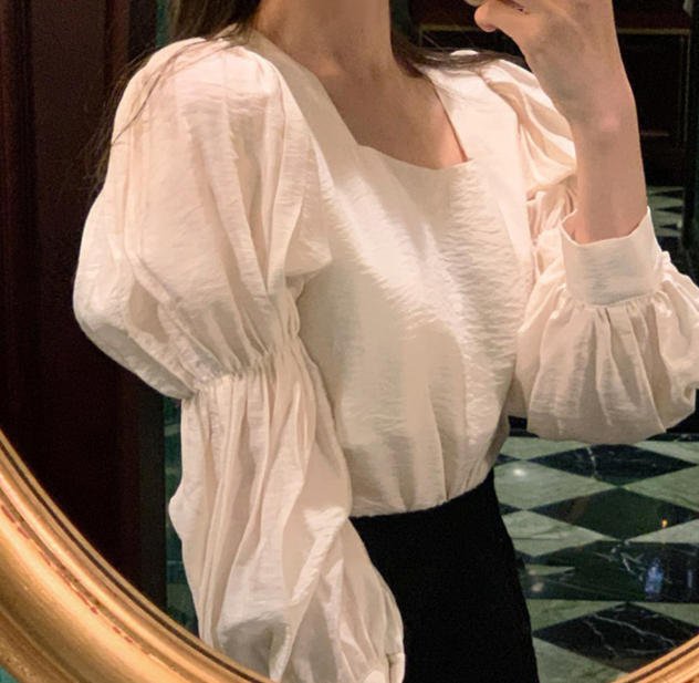 ブラウス きれいめ 長袖 トップス ボリューム袖 スクエアネック 可愛い 上品 カジュアル 30代 40代 ベージュ TP-026B