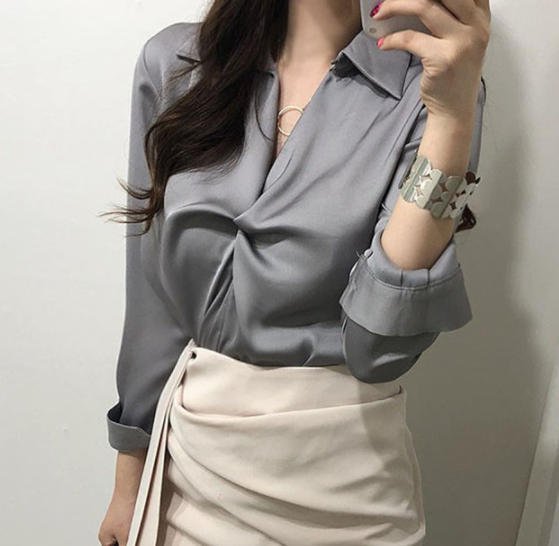 ブラウス トップス 光沢 ツイスト ゆったり きれいめ 上品 大人 無地 シンプル 30代 40代 グレー ホワイト ピンク TP-308R