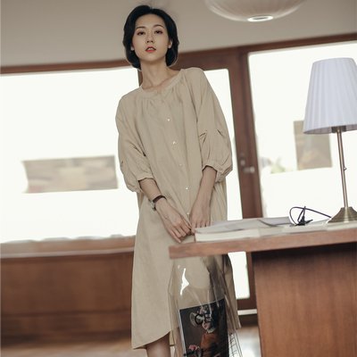 コットンリネンワンピース ワンピース シャツワンピース 麻 リネン コットン 7分袖 七分袖 ミディ丈 膝下 ひざ下 ゆったり フロントボタン 前ボタン ふんわり ランタンスリーブ ランタン袖 ぽわん袖 バルーン袖 ラウンドネック フロントボタン 前ボタン ルーズウエスト