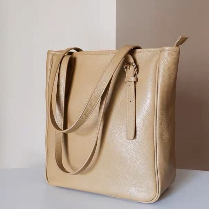 オリジナル 自作 無地 シンプル 大容量 バッグ ジッパー 牛革 通勤 ホルダー トートバック 本革 シンプル 2色展開 人気 2way おしゃれ 軽い 軽量 カジュアル マチ付き おすすめ ファスナー 肩掛け 韓国 きれいめ ママ 手提げバック フォーマルバック 30代 40代 50代