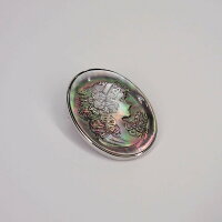 カメオブローチ