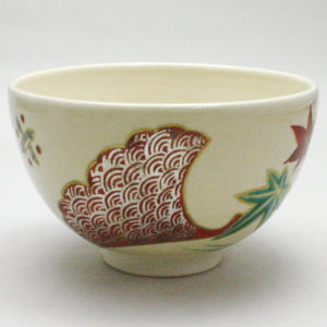 【茶器/茶道具　抹茶茶碗】　仁清写し　富貴寄　（吹寄）　田中綏寶作