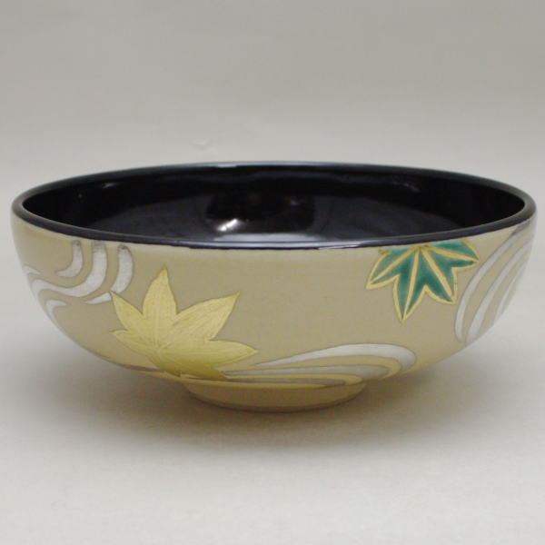 【茶器/茶道具　抹茶茶碗】　馬盥（ばだらい）　金青楓に流水　田中寿宝作（久窯）
