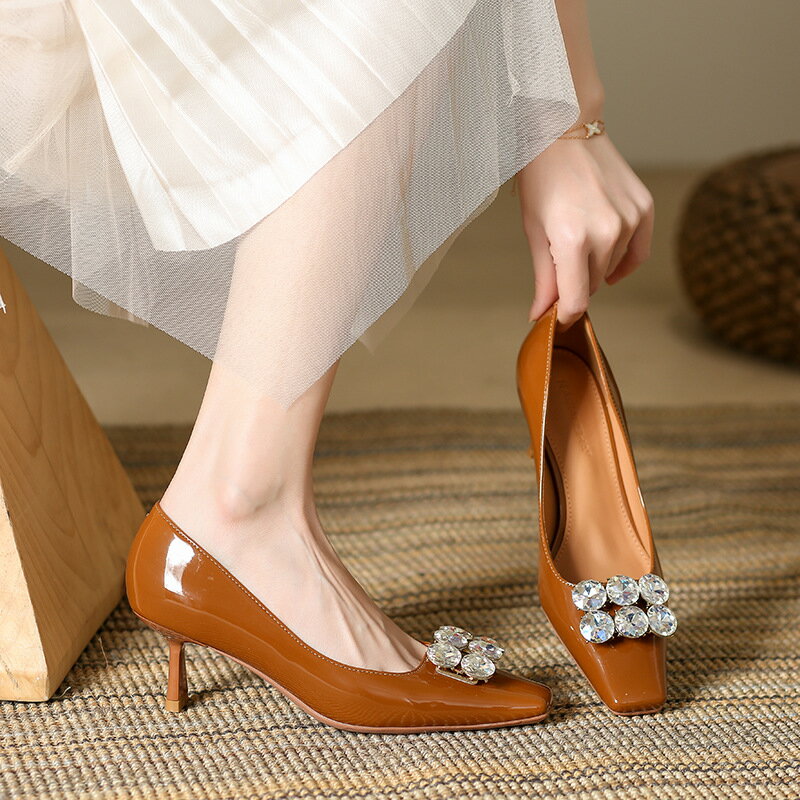 楽天imimika22-24.5cmパンプス デート 結婚式 パーティー 入学式 フォーマル ワンピース ドレス ローヒール 5.5cmヒール 歩きやすい 美脚パンプス 痛くない 疲れない 大きいサイズ マタニティ スクエアトゥ ミドルヒール ビジネス 通勤 面接 就職 レディース