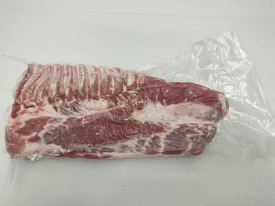 商品説明名称業務用ブロック肉 いも豚 バラ1枚 (真空) 原材料名いも豚バラ肉 内容量 いも豚バラブロック1枚(約5kg※不定貫)賞味期限 冷蔵14日保存方法要冷蔵4℃以下で保存 製造者旭食肉協同組合千葉県旭市二の5944番地販売者 株式会社アサショウ千葉県旭市二の5944番地商品説明深い旨味と自然な甘味のある千葉県産ブランド豚「いも豚」旭食肉協同組合の契約4農場でのみで生産されてます。生産～肉の整形・加工～販売までを一貫して管理しております。 自社カット工場では熟練の職人が肉の鮮度を落とさないカットを実践。千葉県を代表する産品に育てていきたい という思いのもと、日々、本当の美味しさを追及しています。 内祝　内祝い　お祝い返し　ウェディングギフト　ブライダルギフト　引き出物　引出物　結婚引き出物　結婚引出物　結婚内祝い　出産内祝い　命名内祝い　入園内祝い　入学内祝い　卒園内祝い　卒業内祝い　就職内祝い　新築内祝い　引越し内祝い　快気内祝い　開店内祝い　二次会　披露宴　お祝い　御祝　結婚式　結婚祝い　出産祝い　初節句　七五三　入園祝い　入学祝い　卒園祝い　卒業祝い　成人式　就職祝い　昇進祝い　新築祝い　上棟祝い　引っ越し祝い　引越し祝い　開店祝い　退職祝い　快気祝い　全快祝い　初老祝い　還暦祝い　古稀祝い　喜寿祝い　傘寿祝い　米寿祝い　卒寿祝い　白寿祝い　長寿祝い　金婚式　銀婚式　ダイヤモンド婚式　結婚記念日　ギフト　ギフトセット　セット　詰め合わせ　贈答品　お返し　お礼　御礼　ごあいさつ　ご挨拶　御挨拶　プレゼント　お見舞い　お見舞御礼　お餞別　引越し　引越しご挨拶　記念日　誕生日　父の日　母の日　敬老の日　記念品　卒業記念品　定年退職記念品　ゴルフコンペ　コンペ景品　景品　賞品　粗品　お香典返し　香典返し　志　満中陰志　弔事　会葬御礼　法要　法要引き出物　法要引出物　法事　法事引き出物　法事引出物　忌明け　四十九日　七七日忌明け志　一周忌　三回忌　回忌法要　偲び草　粗供養　初盆　供物　お供え　お歳暮　御歳暮　お歳暮　御歳暮　お年賀　御年賀　残暑見舞い　年始挨拶　話題　のし無料　メッセージカード無料　大量注文 様々な贈り物にご利用いただけます 季節のご挨拶 御正月 お正月 御年賀 お年賀 御年始 母の日 父の日 初盆 お盆 御中元 お中元 お彼岸 残暑御見舞 残暑見舞い 敬老の日 寒中お見舞 クリスマス クリスマスプレゼント お歳暮 御歳暮 春夏秋冬 日常の贈り物御見舞 退院祝い 全快祝い 快気祝い 快気内祝い 御挨拶 ごあいさつ 引越しご挨拶 引っ越し お宮参り御祝 志 進物 長寿のお祝い 61歳 還暦（かんれき） 還暦御祝い 還暦祝 祝還暦 華甲（かこう） 祝事合格祝い 進学内祝い 成人式 御成人御祝 卒業記念品 卒業祝い 御卒業御祝 入学祝い 入学内祝い 小学校 中学校 高校 大学 就職祝い 社会人 幼稚園 入園内祝い 御入園御祝 お祝い 御祝い 内祝い 金婚式御祝 銀婚式御祝 御結婚お祝い ご結婚御祝い 御結婚御祝 結婚祝い 結婚内祝い 結婚式 引き出物 引出物 引き菓子 御出産御祝 ご出産御祝い 出産御祝 出産祝い 出産内祝い 御新築祝 新築御祝 新築内祝い 祝御新築 祝御誕生日 バースデー バースディ バースディー 七五三御祝 753 初節句御祝 節句 昇進祝い 昇格祝い 就任 弔事御供 お供え物 粗供養 御仏前 御佛前 御霊前 香典返し 法要 仏事 新盆 新盆見舞い 法事 法事引き出物 法事引出物 年回忌法要 一周忌 三回忌、 七回忌、 十三回忌、 十七回忌、 二十三回忌、 二十七回忌 御膳料 御布施 法人向け 御開店祝 開店御祝い 開店お祝い 開店祝い 御開業祝 周年記念 来客 お茶請け 御茶請け 異動 転勤 定年退職 退職 挨拶回り 転職 お餞別 贈答品 粗品 粗菓 おもたせ 菓子折り 手土産 心ばかり 寸志 新歓 歓迎 送迎 新年会 忘年会 二次会 記念品 景品 開院祝い プチギフトお土産 ゴールデンウィーク GW 帰省土産 バレンタインデー バレンタインデイ ホワイトデー ホワイトデイ お花見 ひな祭り 端午の節句 こどもの日 ギフト プレゼント お返し 御礼 お礼 謝礼 御返し お返し お祝い返し 御見舞御礼 ここが喜ばれてます 個包装 上品 上質 高級 お取り寄せグルメ ハム ハムギフト おしゃれ 可愛い かわいい 食べ物 銘菓 お取り寄せ 人気 食品 老舗 おすすめ インスタ インスタ映え こんな想いで… ありがとう ごめんね おめでとう 今までお世話になりました　いままで お世話になりました これから よろしくお願いします 遅れてごめんね おくれてごめんね こんな方にお父さん お母さん 兄弟 姉妹 子供 おばあちゃん おじいちゃん 奥さん 彼女 旦那さん 彼氏 先生 職場 先輩 後輩 同僚 特選ギフトセットです。 母の日のギフトや父の日ギフトにも最適です。 全国送料無料でお届けします。 大切なあの人に贈りたいギフトセット。大切に梱包致します。