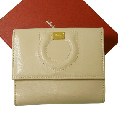 <訳あり・アウトレット> SALVATORE FERRAGAMO サルヴァトーレ フェラガモ 財布 小銭入れ付き ガンチーニロゴエンボス ベージュ 22C844