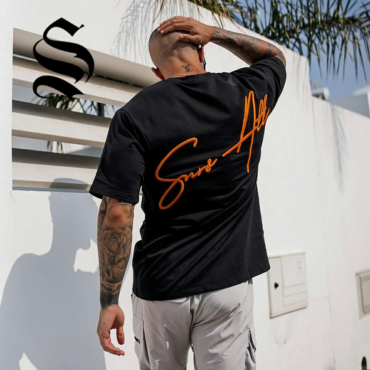 SINNERS ATTIRE Vi[YA^CA TVc  gbvX I[o[TCY SCRIPT CORE TEE - BLACK/ORANGE EGA X|[cEFA Y Ki[ߗ]