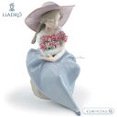 リヤドロ 花の香りにつつまれて カーネーション ブーケ 少女 置物 01007215 LLADRO ギフト プレゼント □