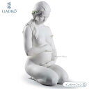 リヤドロ 新しい命 ホワイト 妊婦 母 赤ちゃん 置物 01008753 LLADRO【ポイント最大47倍!楽天スーパー セール】