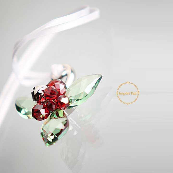 愛用 オーナメント ウィンターベリー グリーン レッド スワロフスキー Swarovski Winter Swarovski クリスマス ウィンターベリー Shade Silver Lladro Berries Ornament Peridot 即納 Import Fanスワロフスキーの貴重な廃盤作品 年々価格高騰のためお