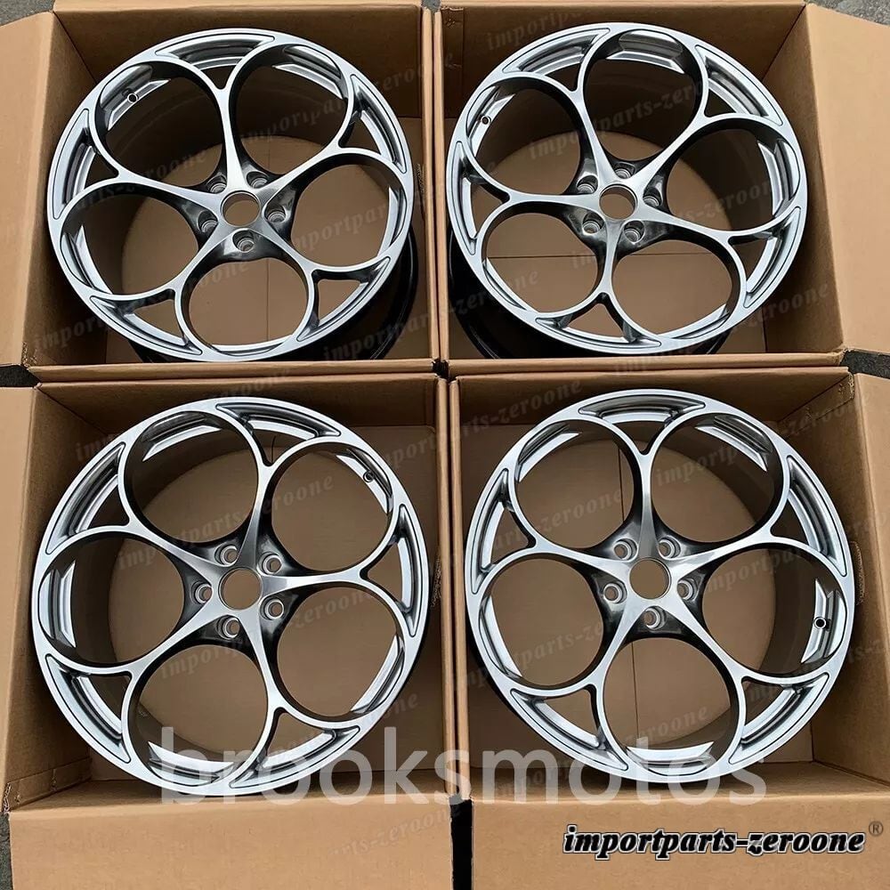 アルファロメオジュリアQV 19インチハイパーブラックフルフォージドホイール 19x8 4 本セット LI-1671