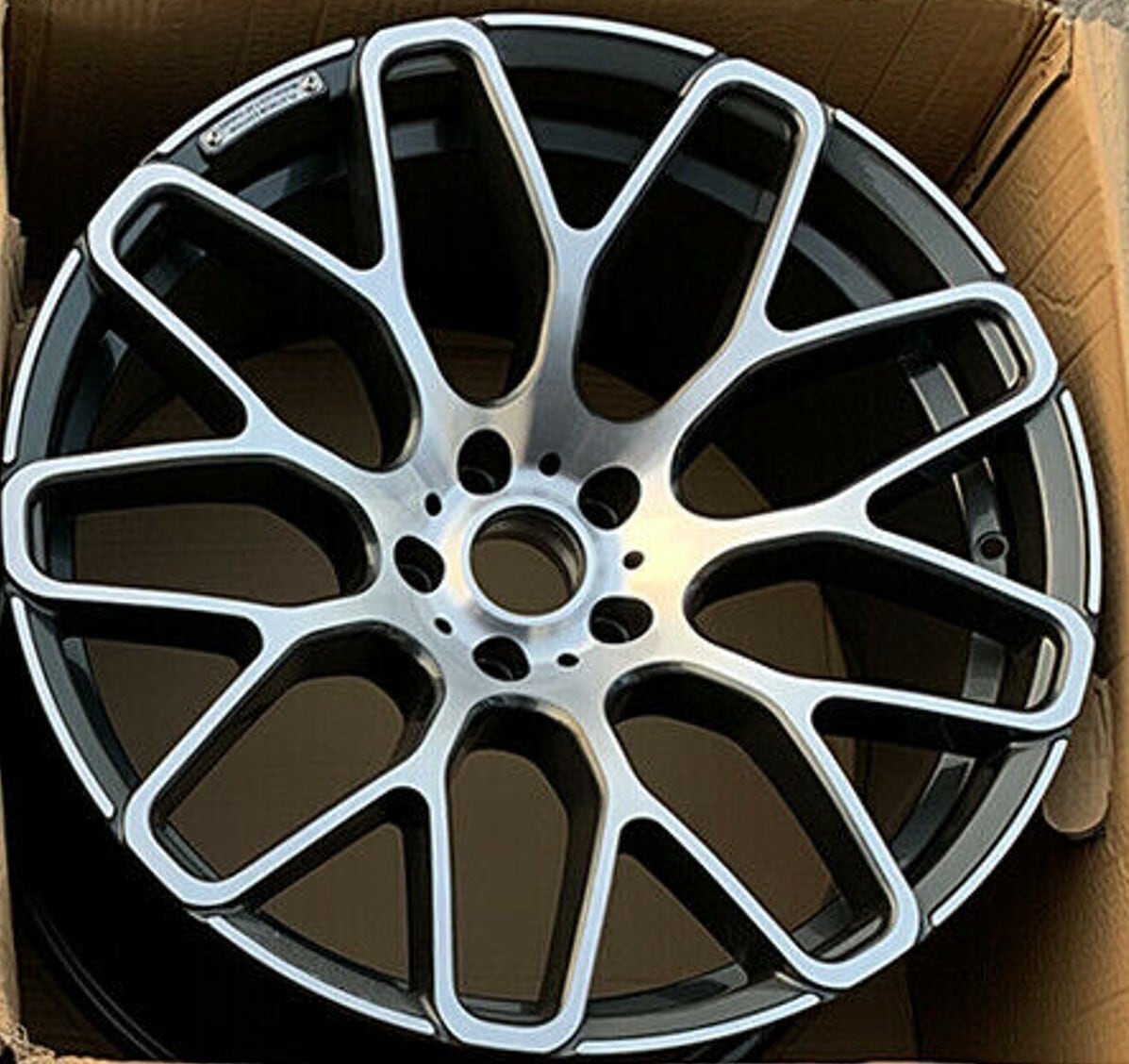 樂天商城 - 22インチ　Bスタイル　グレーリム　ホイール　　メルセデスベンツ　Gクラス　W463　W463A　G63-BRN★