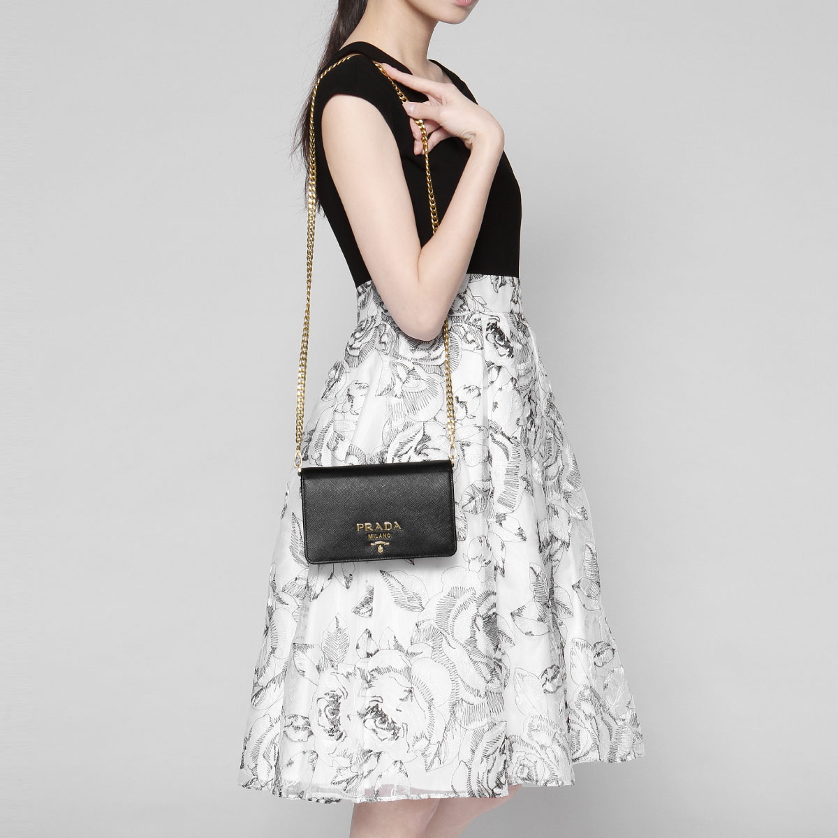 プラダ PRADA バッグ レディース 1BP006 NZV F0002 ショルダー付 クラッチバッグ NERO ブラック プラダ PRADA バッグ レディース 1BP006 NZV F0002 ショルダー付 クラッチバッグ NERO ブラック