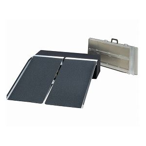 イーストアイ ポータブルスロープ アルミ2折式タイプ （PVSシリーズ） / PVS150 長さ152cm