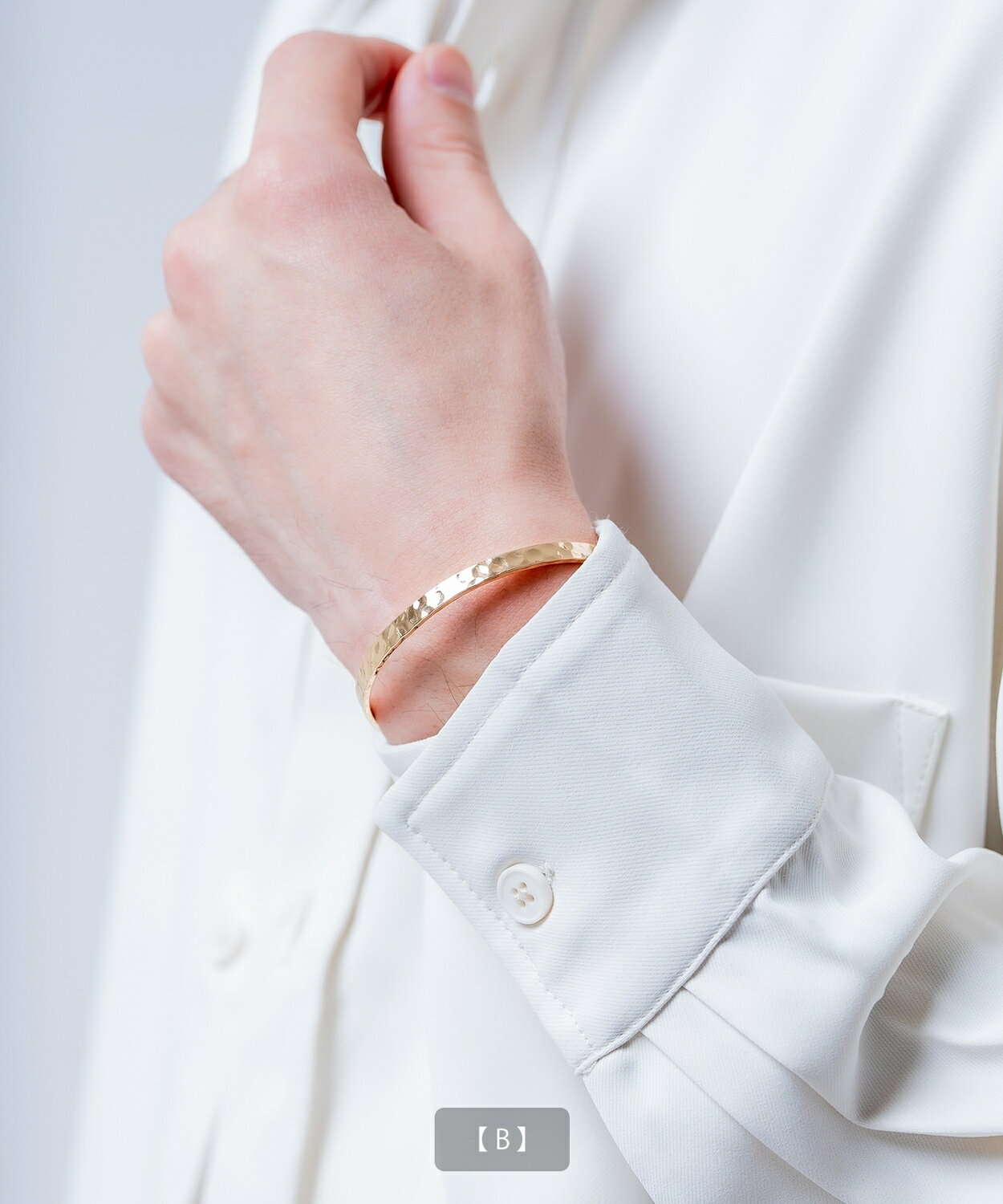 バングル ブレスレット メンズ レディース ペア ゴールド ハーフバングル 腕輪 バングル シンプル 真鍮 メタリック 槌目 ツイスト ひねり アクセサリー 金 ジュエリー 韓国ファッション ストリート ユニセックス プレゼント ギフト 贈り物