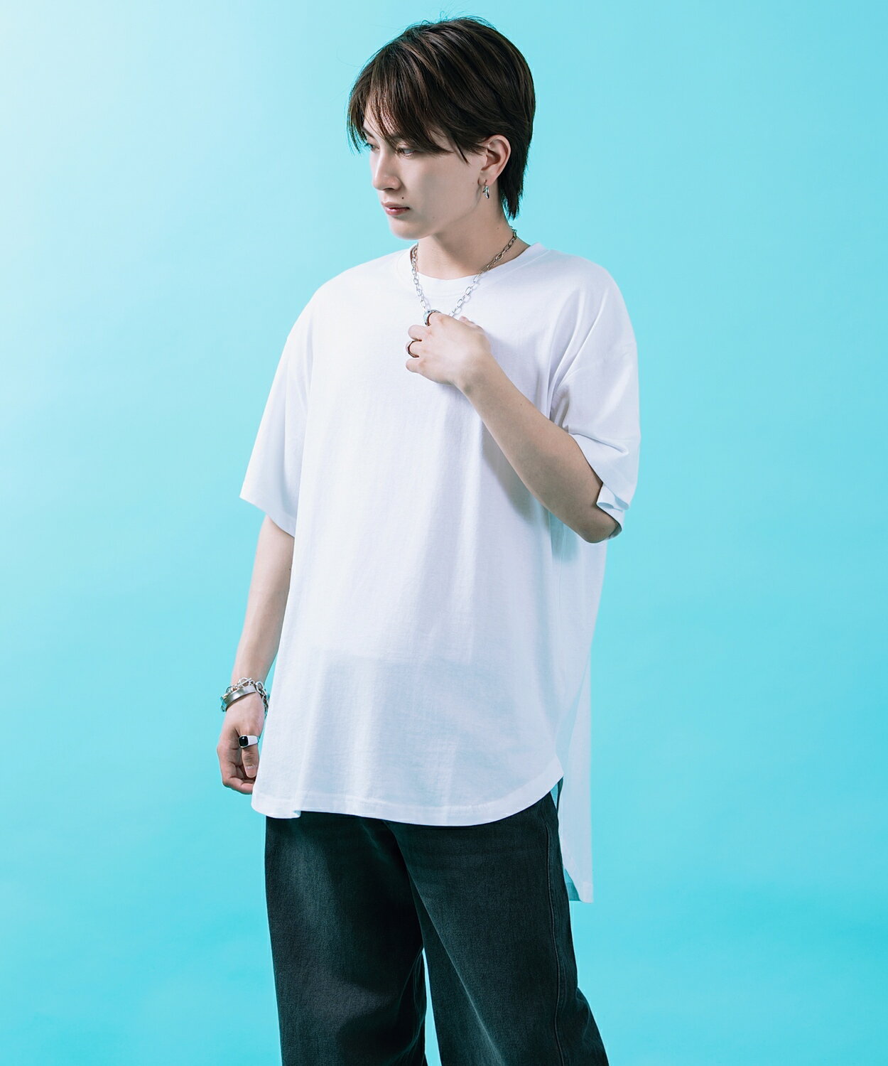 Rakuten - 半袖Tシャツ メンズ レディース オーバーサイズ 20/-天竺 C100 SHISKY イレギュラーヘム ステップヘム ロング丈 クルーネック カットソー ビッグシルエット 無地 ストリート 韓国ファッション スリット スリットTシャツ 重ね着 レイヤード