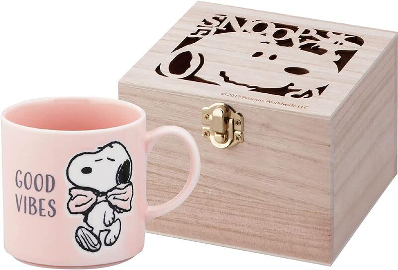 楽天市場】スヌーピー 木箱入りマグカップ ウッドストックの通販