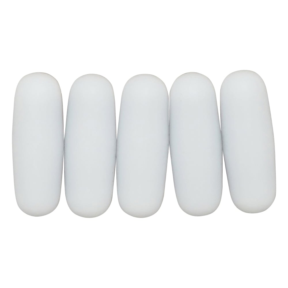 【品番】1-4206-21【メーカー】アズワン【JAN】4582110946707【入り数】1袋(5個入)※掲載画像は代表画像です。シリーズ共通の画像を使用している場合があり、お届けは商品名に記載の型番・数量となります。■特長PTFE樹脂製の回転子は、耐薬品性に優れ、さまざまな化学実験で活躍します。滑らかな表面仕上げにより、効率的な撹拌が可能です。回転子の中心部は磁石、周囲の白い部分はフッ素樹脂になります。フッ素樹脂の耐熱温度は280℃です。但し、磁石は加熱を繰り返すと磁力がなくなることがあります。■仕様材質:PTFE(四フッ化エチレン)サイズ:10×φ4mm入数:5個入り荷姿サイズ:90×60×5mm　0.01kgRoHS2 (EU) 2015/863 対応