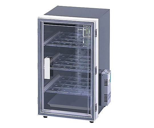 【用途】研究・産業用【品番】2-7937-01【メーカー】アズワン【型番】LH-SK【JAN】4560111769679【入り数】1台※掲載画像は代表画像です。シリーズ共通の画像を使用している場合があり、お届けは商品名に記載の型番・数量となります。■特長扉面以外の5面は遮光性材料を使用していますので、薬品類や光を嫌う試料の保管に適しています。■仕様材質:本体／遮光性PVC（塩化ビニル樹脂）、棚板／PS（ポリスチレン）、ゴム足／天然ゴム棚板耐荷重:約2kg/枚総耐荷重:約10kg棚板取り付けピッチ:底1段／50mm、その他／30mm（最小棚板間隔20mm）棚板寸法:257×270×4mm重量:4.5kg（棚板含む）付属品:棚板／3枚、シリカゲル皿×1枚外寸法:300×345×525mm内寸法:285×275×485mm予備棚板（LH用）:1-001-02(別売）荷姿サイズ:390×370×630mm　7.00kg