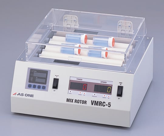 【品番】2-8039-01【メーカー】アズワン【型番】VMRC-5【JAN】4562108515597【入り数】1台※掲載画像は代表画像です。シリーズ共通の画像を使用している場合があり、お届けは商品名に記載の型番・数量となります。■特長保温機能により保温しながらのミキシングが可能です。フタ付きですのでホコリ等から試料を保護します。回転速度は自由に設定可能です。各ローターは同期回転ですので均等なミキシングが行えます。■仕様撹拌方式:回転撹拌ローラー本数:5本ローラーサイズ:φ32×250mm保温温度:室温+5〜50℃材質:本体／鋼板焼付塗装、ローラー／PVC（塩化ビニル樹脂）、フタ／PMMA（アクリル樹脂）モーター:インダクションモーター（出力3W）タイマー:温調器／0〜99時間59分、回転／0〜9時間59分（連続運転可）安全機能:過電流防止ヒューズ（3A）電源:AC100V　50/60Hz電源コード長:3m（3Pプラグ）回転数（rpm）:20〜112保温・スピード可変機能付荷姿サイズ:420×430×285mm　9.40kg