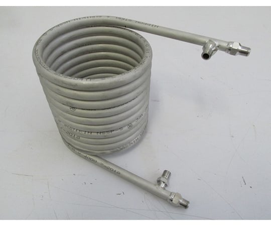 【用途】研究・産業用【品番】1-8979-02【メーカー】アズワン【型番】NH-S2【JAN】4580110255485【入り数】1個※掲載画像は代表画像です。シリーズ共通の画像を使用している場合があり、お届けは商品名に記載の型番・数量となります。■特長二重管の内管と外管に、それぞれ流された流体は、内外流体の温度差により、連続的に冷却・加熱され排出されます。熱伝導に優れた構造です。液体温度調整に役立ちます。研究設備に適した設計です。安定した性能を発揮します。■仕様サイズ:総高／230mm、コイル径／112mm伝熱面積:0.07m2材質:ステンレス（SUS304）取付部管径（内管・外管）:PT1/8コイル幅:130mmコイル長:3.7m巻数:11.5荷姿サイズ:140×110×190mm　1.26kgRoHS2 (EU) 2015/863 対応
