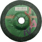 【品番】JTNAZ30P1056【メーカー】富士製砥（株）【JAN】4938463521007【販売単位】25枚※掲載画像は代表画像です。シリーズ共通の画像を使用している場合があり、お届けは商品名に記載の型番・数量となります。■特長ワーク研削時に衝撃が加わってもコバ欠けしないです。ステンレス加工の研削時に焼けが少なく色焼けしづらいです。研削時に跳ね返る振動、粉塵が少ないです。多用途に使用できるオールマイティー仕様です。■用途一般鋼材、ステンレス鋼材、超合金鋼、鋳鉄、アルミニウムの研削作業に。■仕様外径(mm):105硬度:P最高使用周速度(m/s):80厚さ(mm):6製造国:日本穴径(mm):15ブランド名:富士（富士製砥（株））粒度(#):30砥材:AZ最高使用回転数(rpm):14550