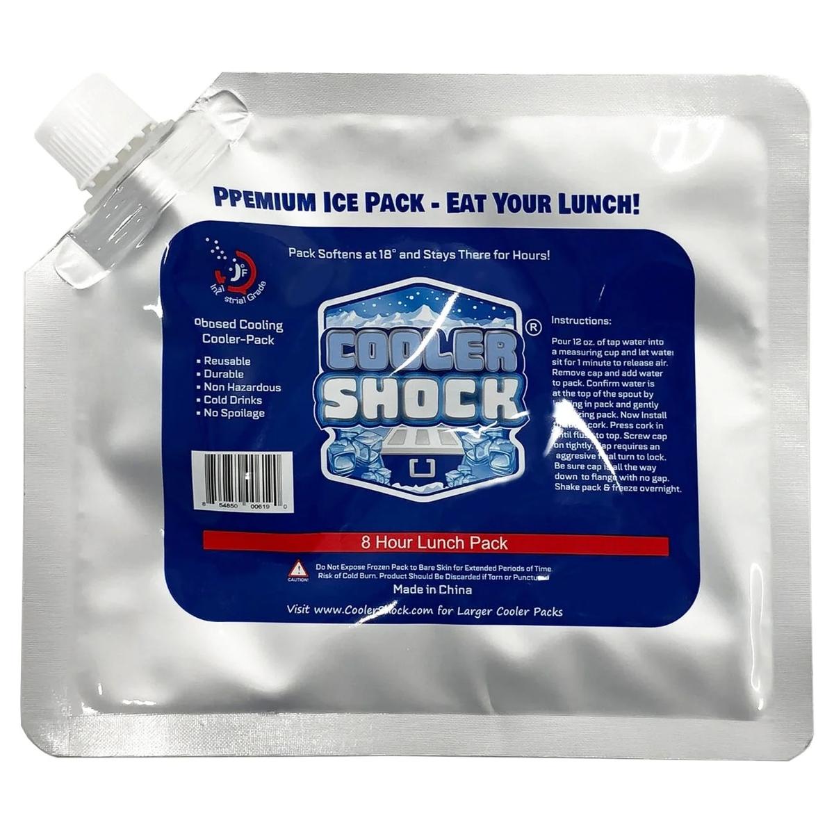 元祖長時間保冷剤“COOLER SHOCK”。 保冷剤各社が保冷温度を競い合う中で、「長時間保冷」という全く新しい価値と体験を生み出した保冷剤。 Sサイズ8時間、Mサイズ24時間、Lサイズ48時間という驚異的な保冷時間は未だに他の追随を許しません。 また、いずれのサイズも家庭用冷凍庫で一晩以内に完全に凍らせることができるのもCOOLER SHOCKが支持される大きな要因です。 基本情報 商品サイズ(cm): W19 x D2.5 x H16.5 原産国: 中国 素材/仕様 セルフ水充填タイプ