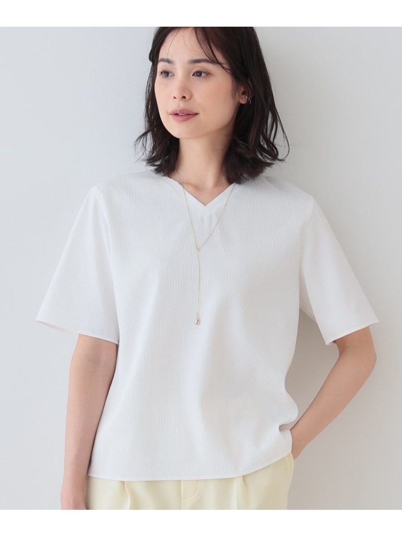 【SALE／50%OFF】春SALE!【洗える/凹凸素材】シンプルVネックブラウス INDIVI インディヴィ トップス シャツ・ブラウス ブルー ホワイト グレー【RBA_E】【送料無料】[Rakuten Fashion]のサムネイル