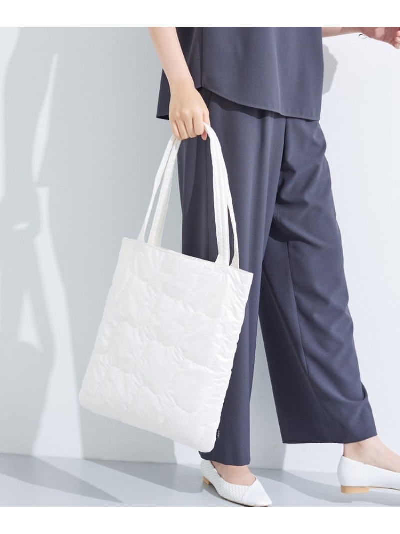 【SALE／30%OFF】【A4サイズ対応】シャイニーキルトトート INDIVI インディヴィ バッグ トートバッグ ブラック ホワイト シルバー【RBA_E】[Rakuten Fashion]