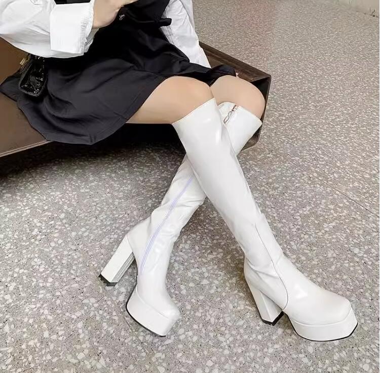 Rakuten - 【楽天スーパーSALE】レディースブーツ ニーハイブーツ スーパーロング丈 エナメル光沢 ハイヒール 11.5cm厚底 【24.5cmまで対応】 ダンス舞台用 秋冬用 大きいサイズ ロングブーツ