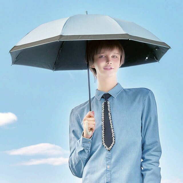 Rakuten - サンブロックラボ遮夏クール晴雨兼用傘晴雨 兼用 日傘 軽量 紫外線 紫外線対策 UVカット 遮光 遮熱 撥水 梅雨 夏 アウトドア 折りたたみ 折りたたみ傘 アンファミエ