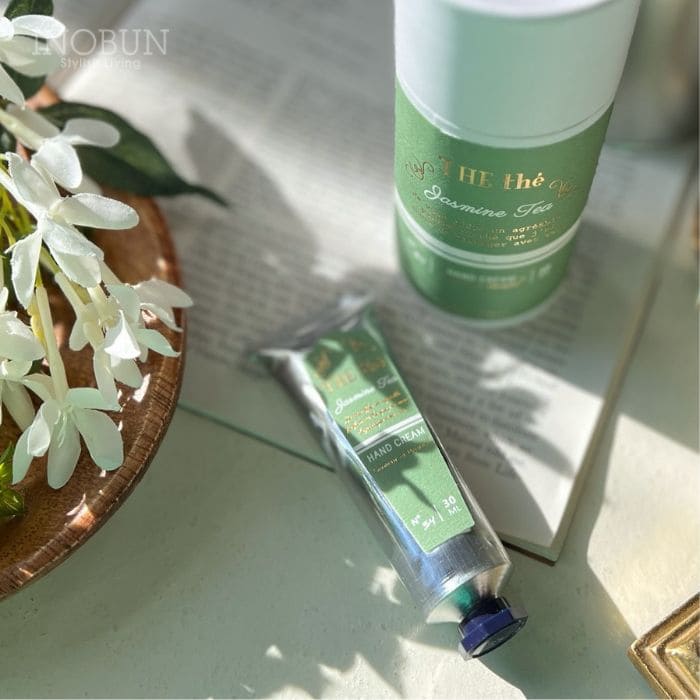 Rakuten - 季節限定 サンタール・エ・ボーテ ハンドクリーム ジャスミンティー ザ・ティー 30mL