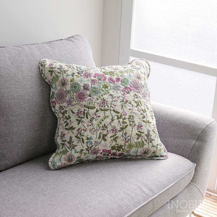 Rakuten - 限定価格 キルト クッションカバー フラワーガーデン 45 × 45cm 花柄 キルトのある暮らし 母の日