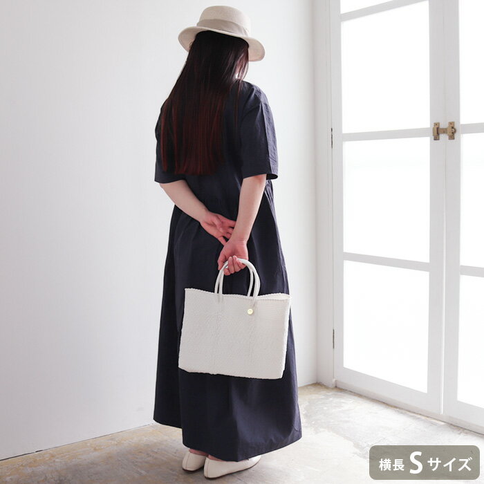 樂天商城 - メルカド バッグ レトラ 横長Sサイズ ミモザ ホワイト MIMOSA SHORT Letra チャーム付き かごバッグ