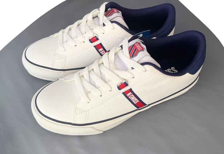 ケースイス スニーカー 130S k k swiss 1ks037 White/Navy ユニセックス スウィス 数量限定特価 バルカナイズ ゆったりした木型で履きやすい フェイクレザー 合皮 ラバーソール