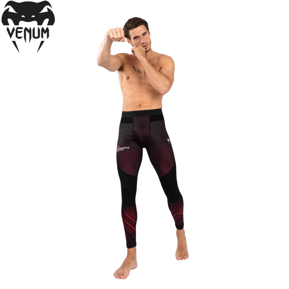 UFC VENUM Performance Institute 2.0 スパッツ コンプレッション パンツ メンズ 男性 大人 ボクシング キックボクシング ムエタイ 格闘技 MMA トレーニング 練習 耐久性 軽量 快適 ブラック レッド 黒 レッド ユーエフシー ヴェヌム