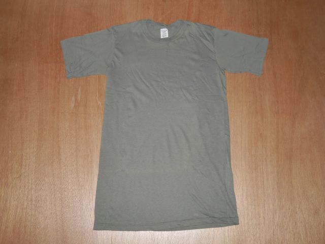 JENSEN(ジェンセン) アメリカ軍 DSCP Tシャツ コットン100% 1990年代 MADE IN USA(アメリカ製) 実物ビンテージ デッドストック Sサイズ バラ売り1枚 古着 米軍フィラデルフィア国防補給センター