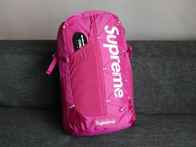 SUPREME(シュプリーム) Backpack 200D Cordura Ripstop Nylon Magenta Pink(バックパック デイパック リュック 200Dコーデュラ リップストップナイロン マゼンタ赤ピンク) 2017年春夏モデル(2017SS) Box Logo(ボックスロゴ)【中古】