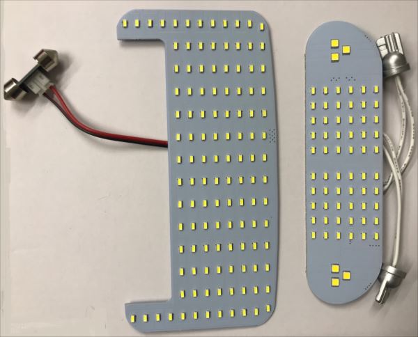 トヨタ　AQUA/VITZ　用　プレミアムホワイトLEDルームライトセット