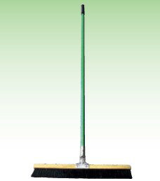 Rakuten - 【法人・個人事業主様限定】 自在ホーキ　巾45cm 柄長さ133cm 1本 sawa-0453-1 | 箒 ほうき 学校 業務用 掃除用具 掃除道具 清掃用品 掃除用品 業務用清掃道具 業務用掃除用具 学校掃除用具 廊下 事務所 工場 掃き掃除 屋内 掃除 体育館 教室 業務用清掃用品 t字ほうき