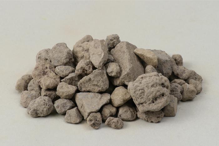 メーカー直送のため代引きでの決済は不可となります。 銀行振り込み・コンビニ・クレジット・後払い決済でご購入下さい。 【法人・個人事業主様限定】アーテック 富士砂利 atc-47750 ▼商品説明 テラリウムや工作用の石材 ▼商品内容 コブル...