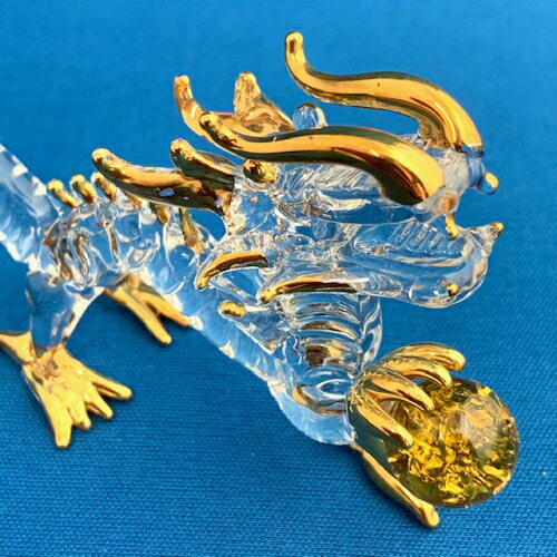 【風水】金運玉持ちドラゴン 黄色金運 開運 運気アップ 縁起物 ドラゴン ガラス 手作り 龍 置物 幸せを呼び込む人気アイテム 妖精 フェアリー 妖精雑貨 フェアリー雑貨 天使 エンジェル 天使雑貨 エンジェル雑貨 薔薇 ばら バラの商品画像 3